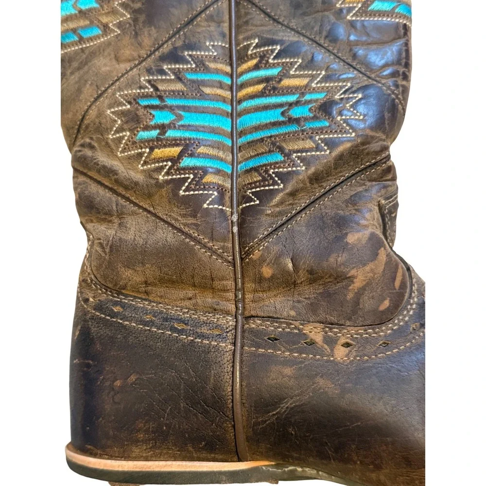 Ariat Cheyenne Tribal Boots Women's‎ Size 7B- Perfectly Broken-In Cowgirl Boots